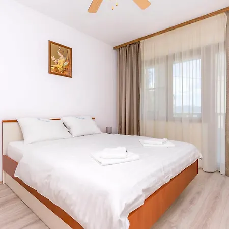 Adriatic Relax, Heated Pool, Parking Place * Duće